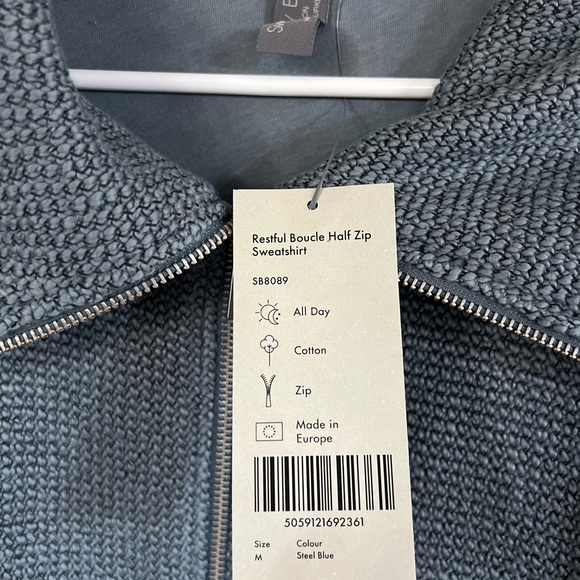 Sweaty Betty Restful Boucle Half Zip Sweatshirt - Picture 6 of 9